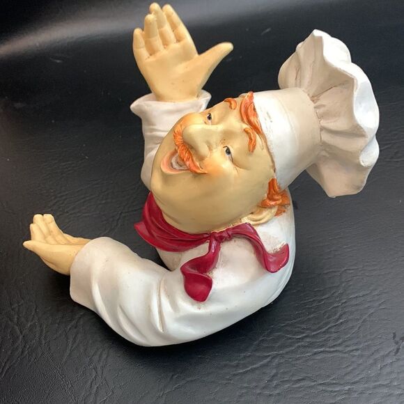 Pampered Italian Chef Wine Bottle Holder Ceramic Bust Red Neck Scarf White Hat - Picture 5 of 14